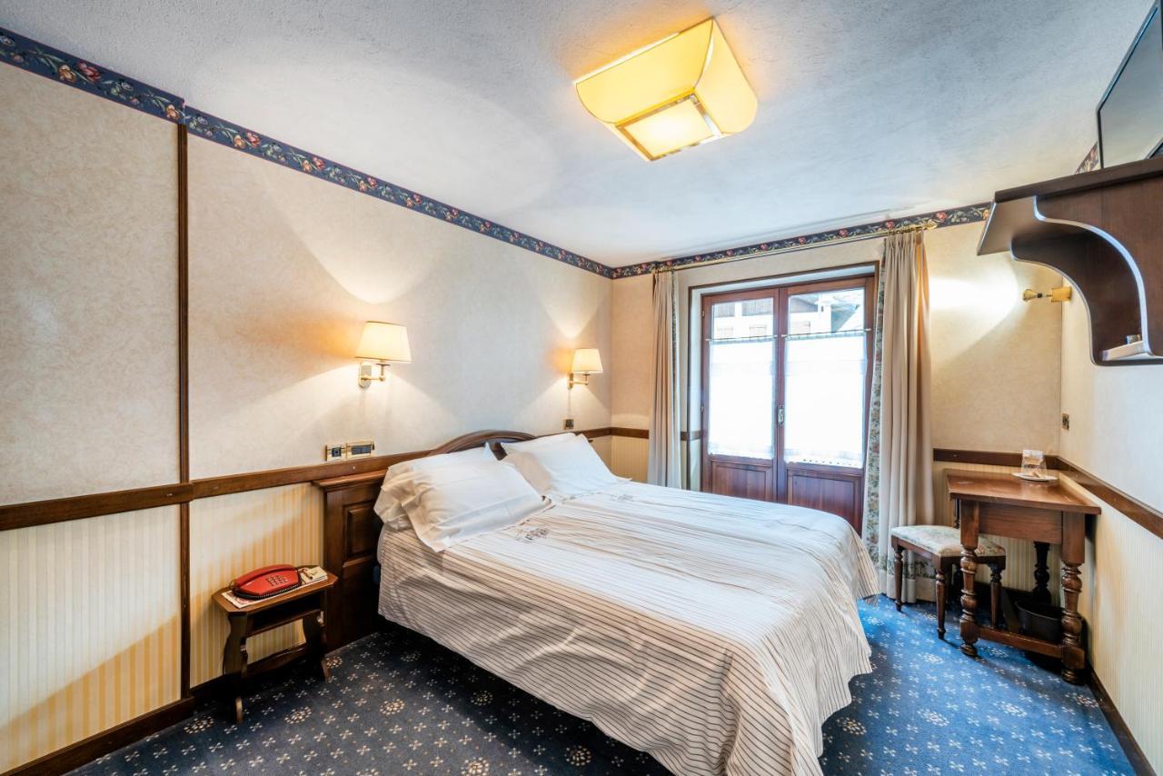 Hotel Petit Prince Антаньод Экстерьер фото
