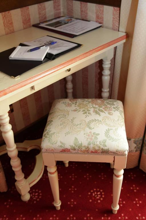 Hotel Petit Prince Антаньод Номер фото