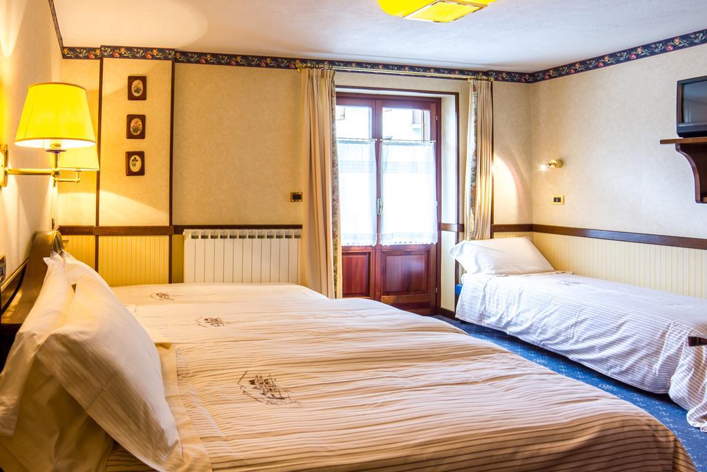 Hotel Petit Prince Антаньод Экстерьер фото